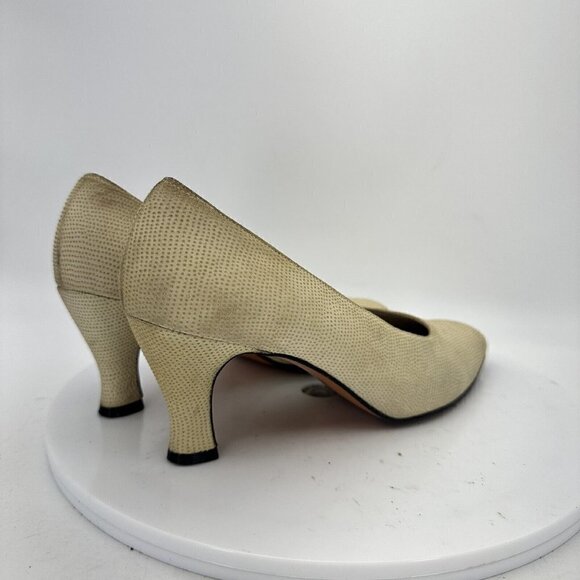 Salvatore Ferragamo Classic Pump Women Size 8 Medium Heel Shoes Cream Beige - Picture 3 of 13
